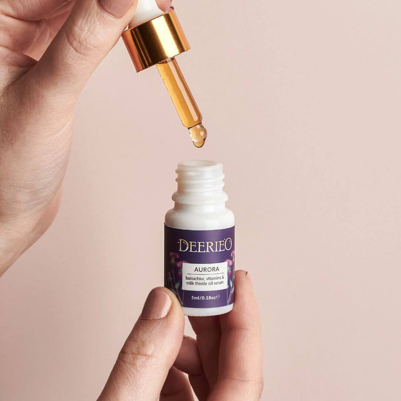 Deerieo Aurora facial oil serum is a fast-absorbing, silky serum with bakuchiol, vitamin C,  Coenzyme Q10, antioxidants and natural plant oils to restore collagen and rejuvenate mature skin.